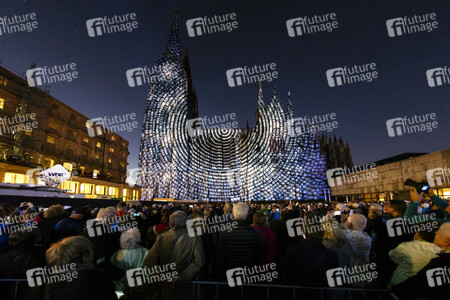 Lichtspektakel 'Dona Nobis Pacem' in Köln