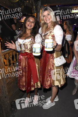 In Käfers Wiesn-Schänke auf dem Oktoberfest 2018 in München