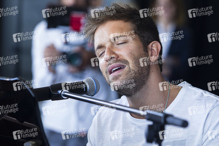 Pablo Alborán präsentiert 'Momentos por vivir' im Madrid