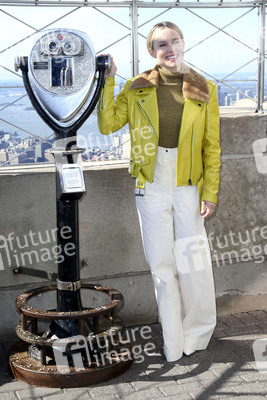 Empire State Building Lighting Ceremony mit Kristen Bell in New York