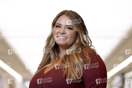 Autogrammstunde mit Anna Todd in Köln