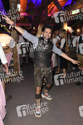 In Käfers Wiesn-Schänke auf dem Oktoberfest 2018 in München