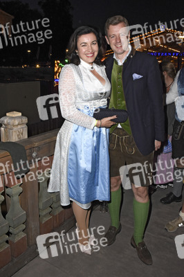 In Käfers Wiesn-Schänke auf dem Oktoberfest 2018 in München