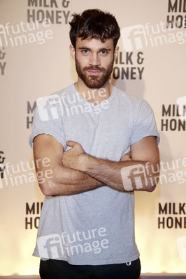 Photocall 'Milk and Honey' in Hamburg
