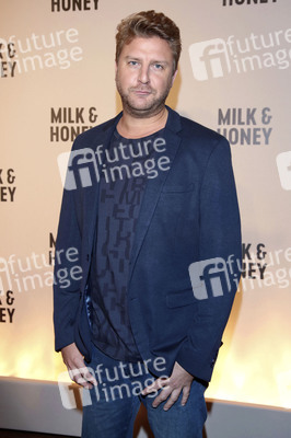 Photocall 'Milk and Honey' in Hamburg