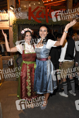 In Käfers Wiesn-Schänke auf dem Oktoberfest 2018 in München