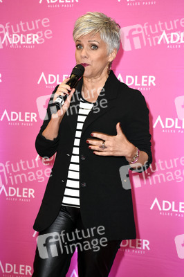 Präsentation der 1. Birgit Schrowange Kollektion in München