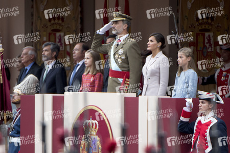 Militäparade zum Nationalfeiertag in Madrid