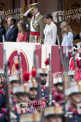 Militäparade zum Nationalfeiertag in Madrid