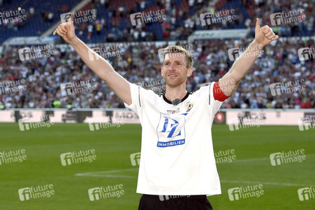 Abschiedsspiel 'Mertes Homecoming' in Hannover