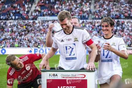 Abschiedsspiel 'Mertes Homecoming' in Hannover