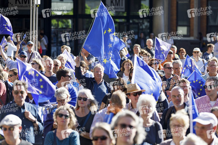 Kundgebung 'Pulse of Europe' in Köln
