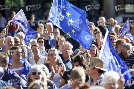 Kundgebung 'Pulse of Europe' in Köln