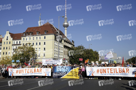 Demonstration 'Unteilbar' in Berlin