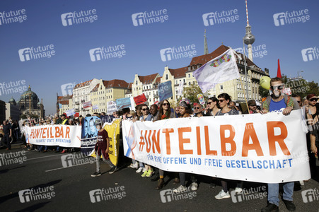 Demonstration 'Unteilbar' in Berlin