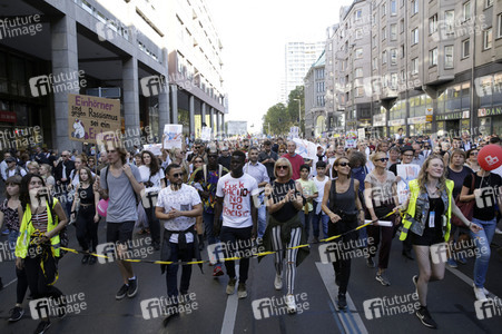 Demonstration 'Unteilbar' in Berlin