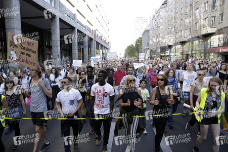 Demonstration 'Unteilbar' in Berlin