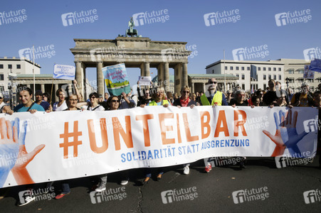 Demonstration 'Unteilbar' in Berlin