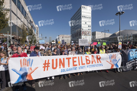 Demonstration 'Unteilbar' in Berlin