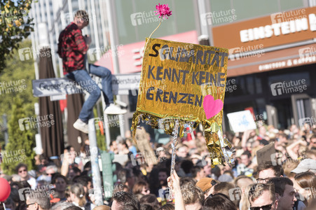 Demonstration 'Unteilbar' in Berlin