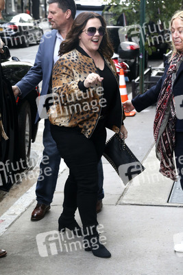Melissa McCarthy besucht die Talkshow 'Build Series' in New York