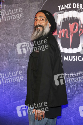 Musicalpremiere 'Tanz der Vampire' in Berlin