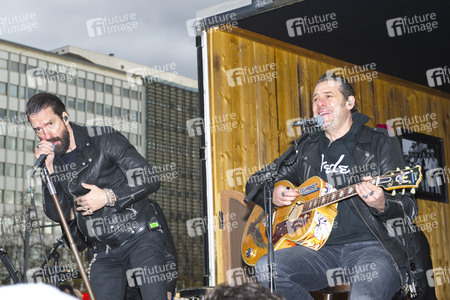 Straßenkonzert von The BossHoss in Berlin
