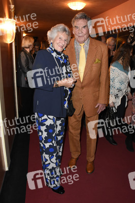 Theaterpremiere 'Arthur & Claire' in München