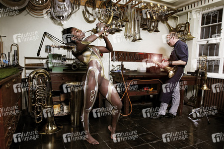'FARBKÖRPER: Bodypainting-Facetten' Kalender 2019