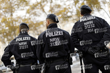 Kundgebung 'Für den Frieden in Europa' in Köln