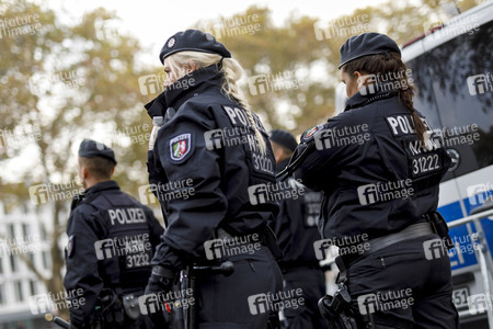Kundgebung 'Für den Frieden in Europa' in Köln