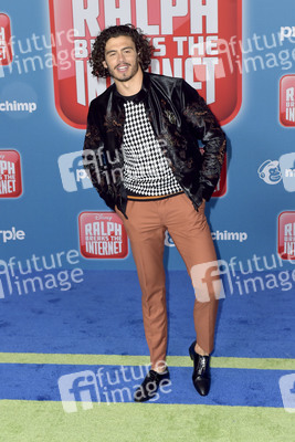 Filmpremiere 'Ralph reichts 2: Webcrasher - Chaos im Netz' in Los Angeles