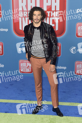 Filmpremiere 'Ralph reichts 2: Webcrasher - Chaos im Netz' in Los Angeles