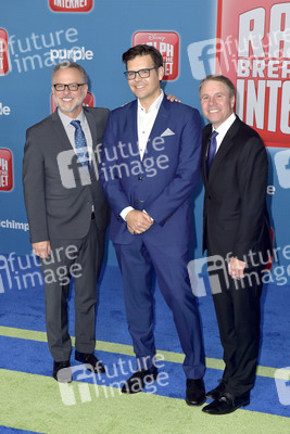 Filmpremiere 'Ralph reichts 2: Webcrasher - Chaos im Netz' in Los Angeles