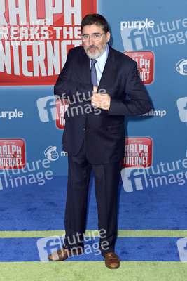 Filmpremiere 'Ralph reichts 2: Webcrasher - Chaos im Netz' in Los Angeles