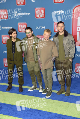 Filmpremiere 'Ralph reichts 2: Webcrasher - Chaos im Netz' in Los Angeles