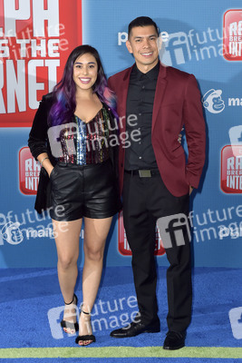 Filmpremiere 'Ralph reichts 2: Webcrasher - Chaos im Netz' in Los Angeles