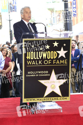 Michael Douglas erhält einen Stern auf dem Hollywood Walk of Fame in Los Angeles