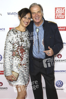 Goldene Bild der Frau 2018 in Hamburg