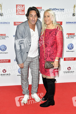 Goldene Bild der Frau 2018 in Hamburg