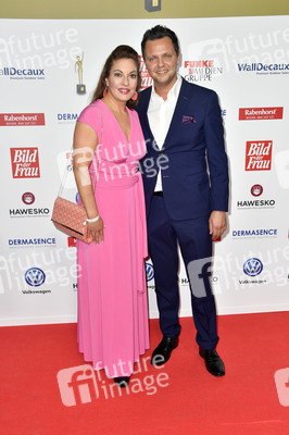 Goldene Bild der Frau 2018 in Hamburg