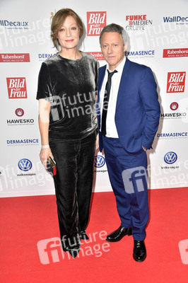 Goldene Bild der Frau 2018 in Hamburg