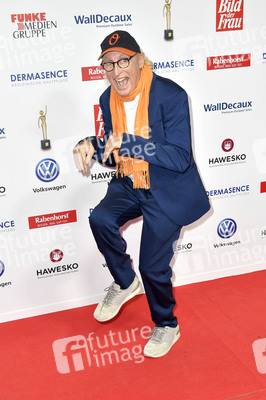 Goldene Bild der Frau 2018 in Hamburg