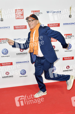 Goldene Bild der Frau 2018 in Hamburg