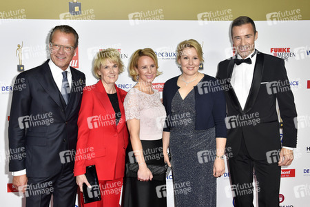 Goldene Bild der Frau 2018 in Hamburg