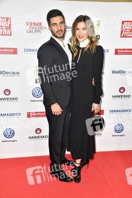 Goldene Bild der Frau 2018 in Hamburg