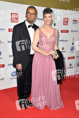 Goldene Bild der Frau 2018 in Hamburg