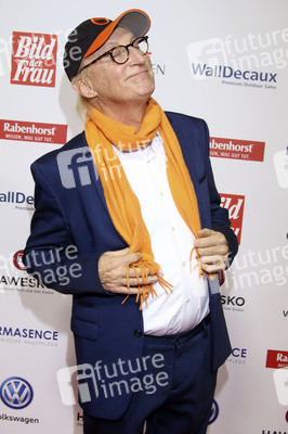 Goldene Bild der Frau 2018 in Hamburg
