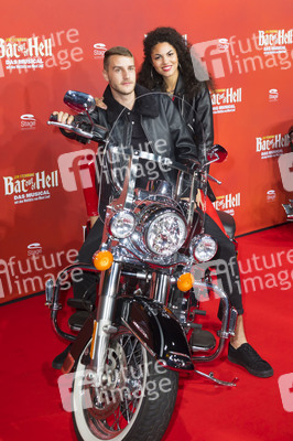 Musicalpremiere 'Bat Out Of Hell - Das Musical' in Oberhausen