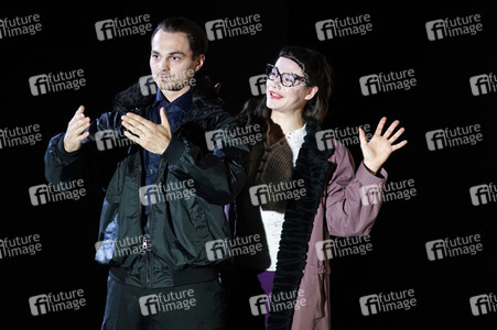 Theaterprobe 'Die stillen Trabanten' in Berlin